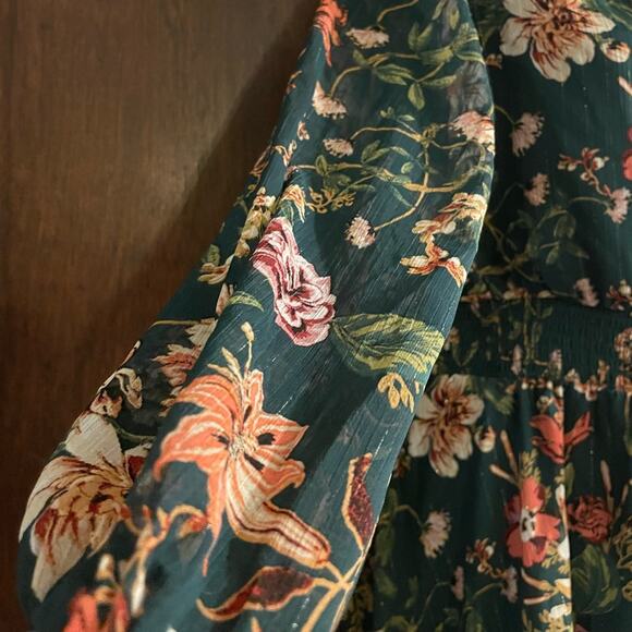 Maurices Brand NWT Green Floral Lurex Ruffle Trim Skater Dress Size Medium - Picture 4 of 9